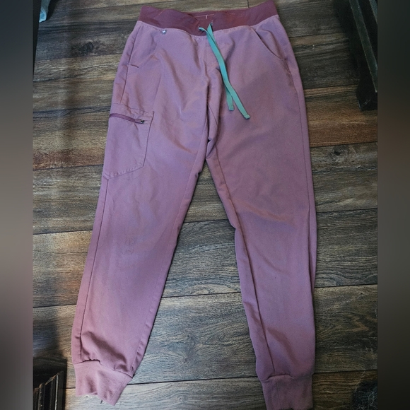 Mineral Mauve Figs Set-XS Top, SM Pant - Picture 5 of 10
